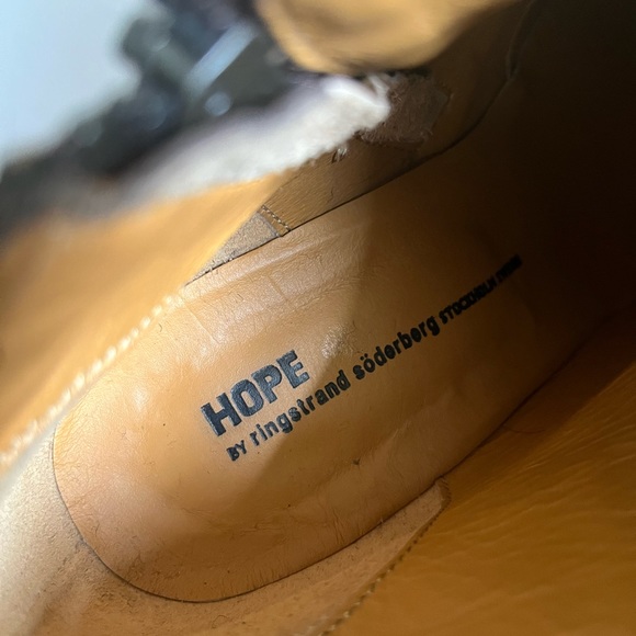 Gorgeous deep brown leather ankle boots by Hope Stockholm! Nearly new, size 7. - Picture 12 of 13